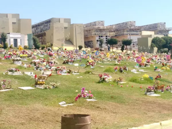 El insólito caso del hombre que fue declarado muerto, perdió su trabajo y hasta tiene una tumba