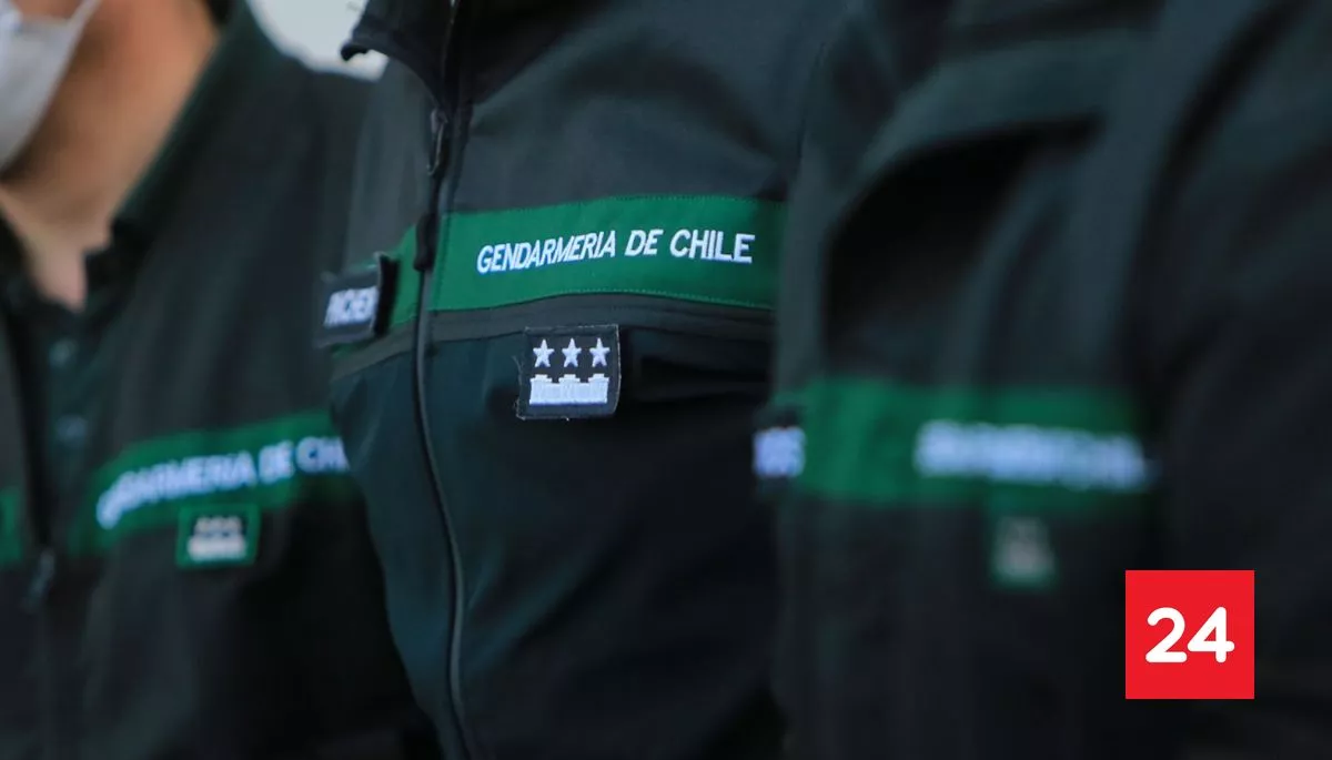 Detienen a nueve personas por red de corrupción en Gendarmería, Ejército y Reinserción Social