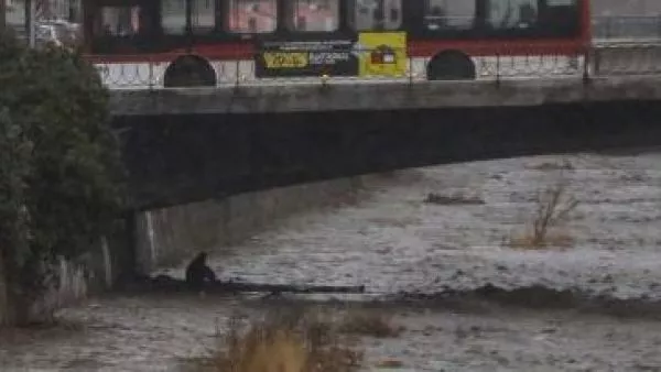 asalto rio mapocho