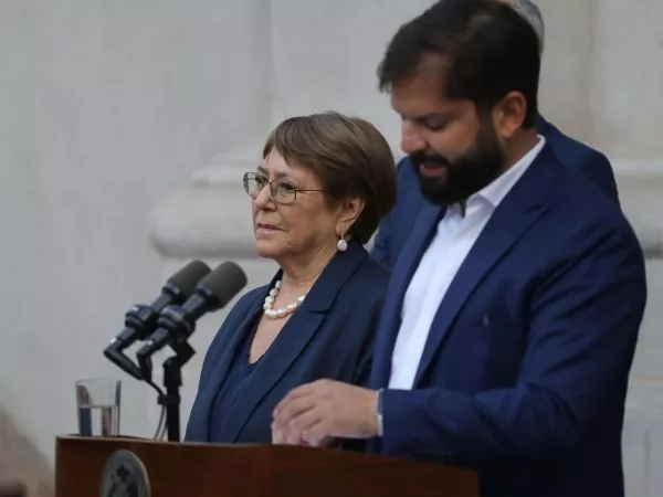 boric bachelet escudo