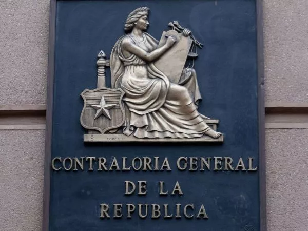 Contraloría: más de 7 mil servidores públicos viajaron al extranjero con licencia médica en 2025