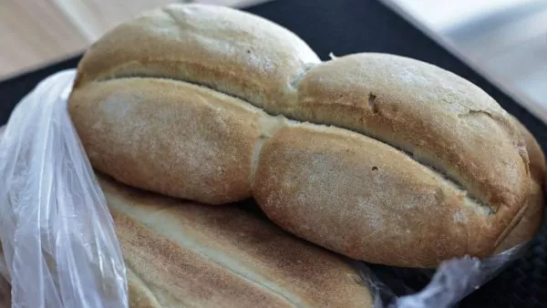 TasteAtlas elige a la marraqueta como el segundo mejor pan del mundo