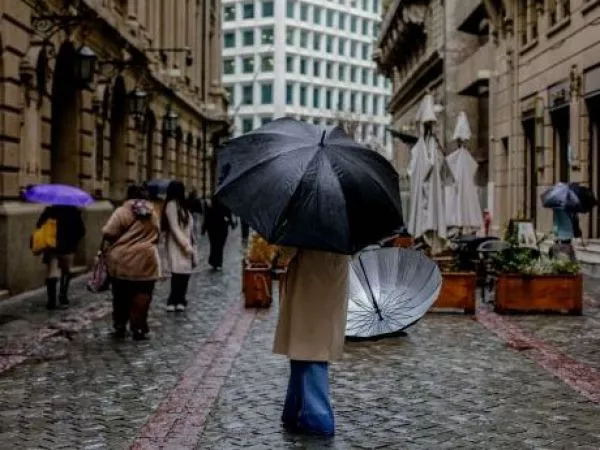 Lluvia en Santiago