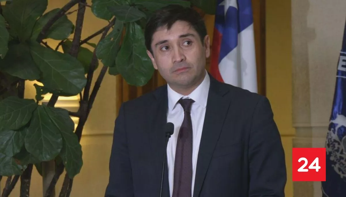 Senador Calisto insiste en hablar de “acusación falsa” tras desafuero: “La gente de Aysén me cree”