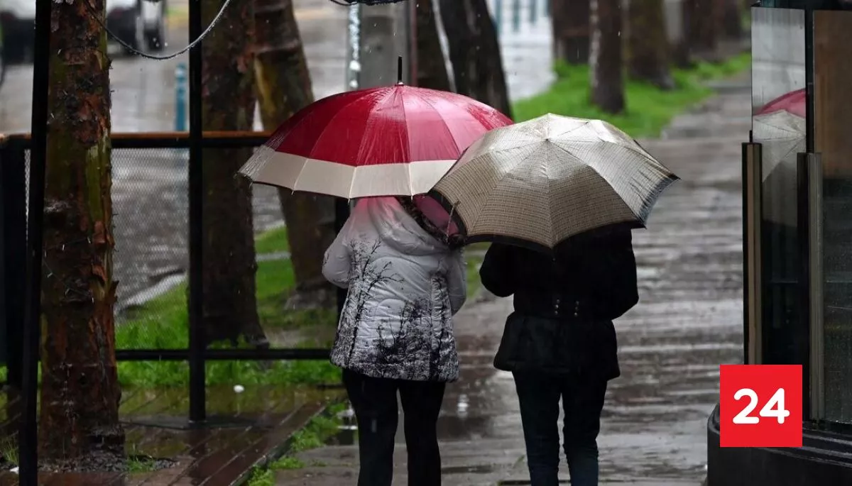 Siguen las lluvias y tormentas: a qué hora vuelven las precipitaciones este jueves en Santiago