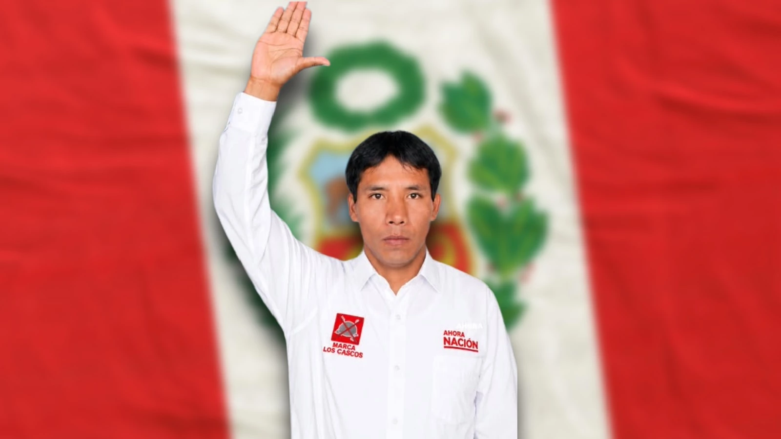 Hitler Mussolini Simeon Flores con la bandera de Perú de fondo