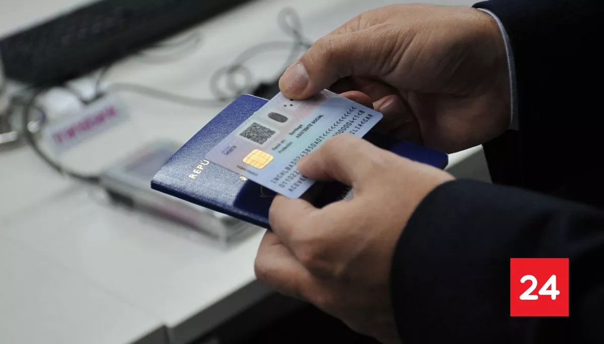 Contraloría detecta cédulas irregulares a extranjeros y apunta a fallas en el Registro Civil