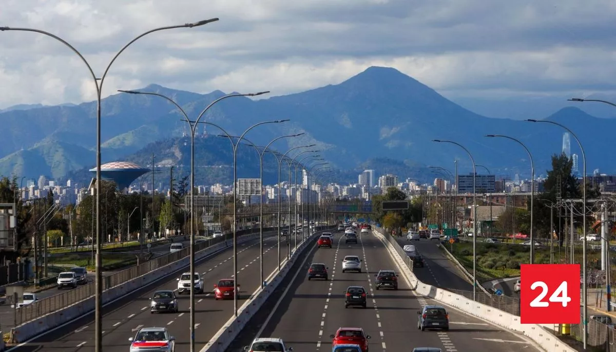 Balance fin de semana largo: Carabineros reporta nueve fallecidos en más de 200 accidentes de tránsito