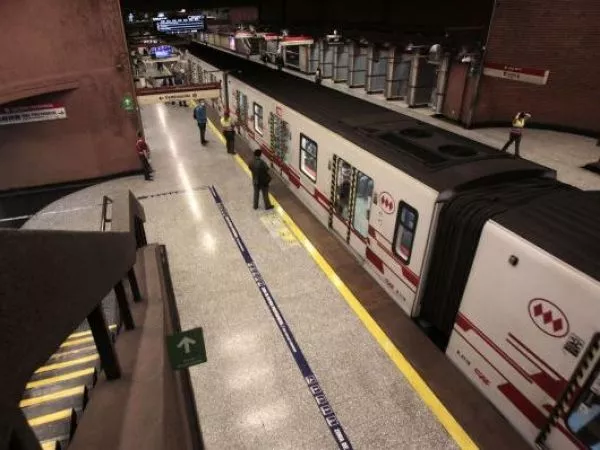 Metro de Santiago