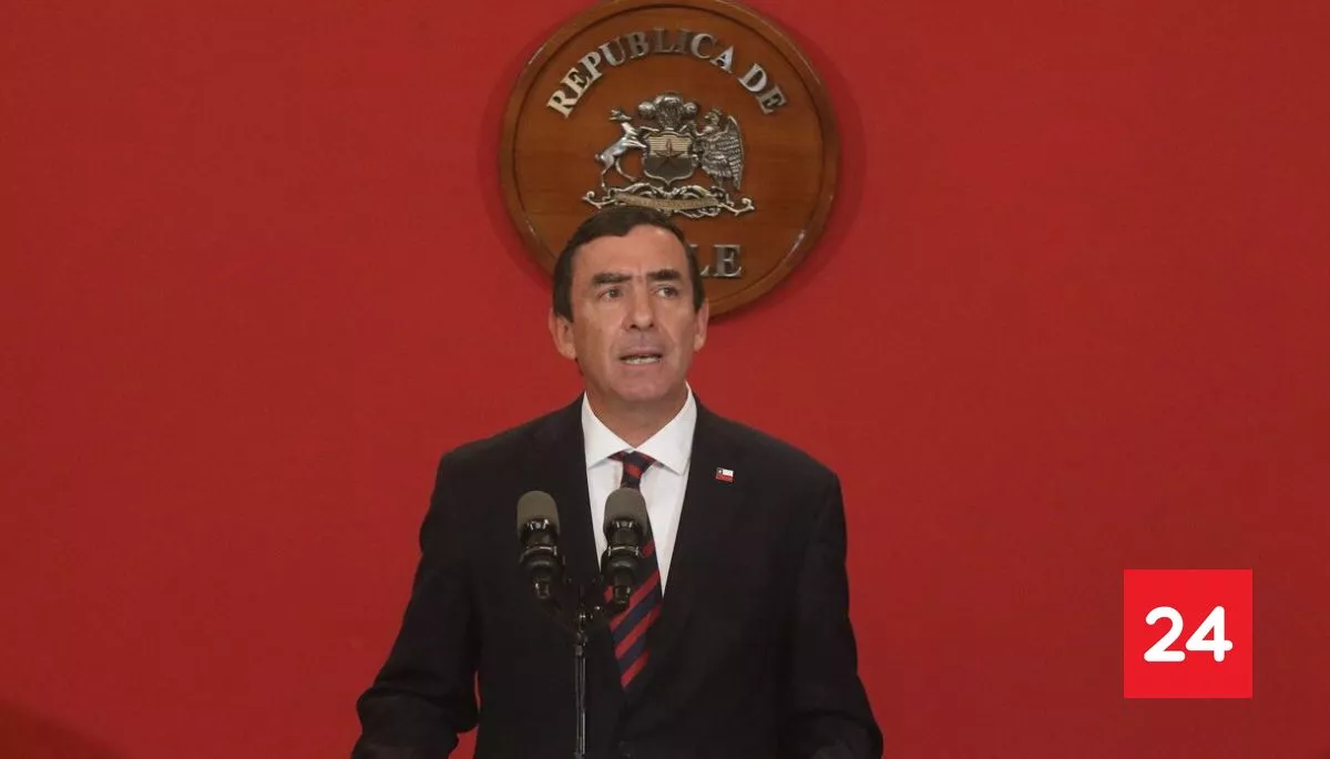 Ministerio de Justicia suspende tramitación de decretos que rebaja condenas por delitos sexuales contra menores de edad