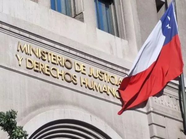 Rebaja de penas a violadores de DDHH: Ejecutivo cambió criterio aplicado por gobiernos anteriores