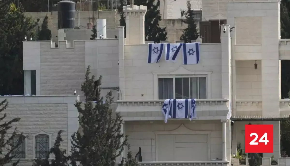 Israel desplaza a miles de palestinos de Hebrón tras mortal ataque