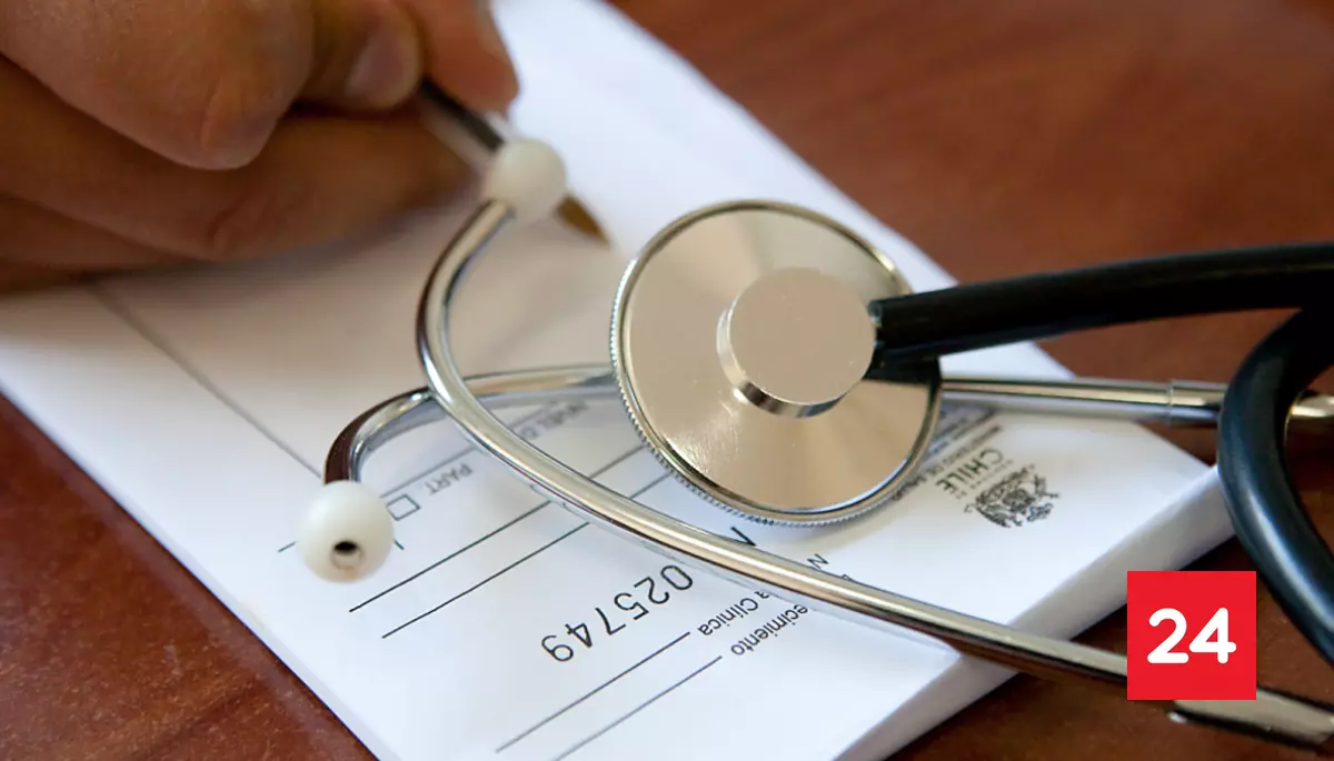 ¿Te pueden rechazar una licencia médica? Fijan nuevas reglas para matronas y dentistas