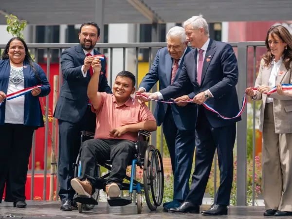 Presidente Kast inaugura el Instituto Teletón de Ñuble y promulga ley que fija el Día Nacional de la institución