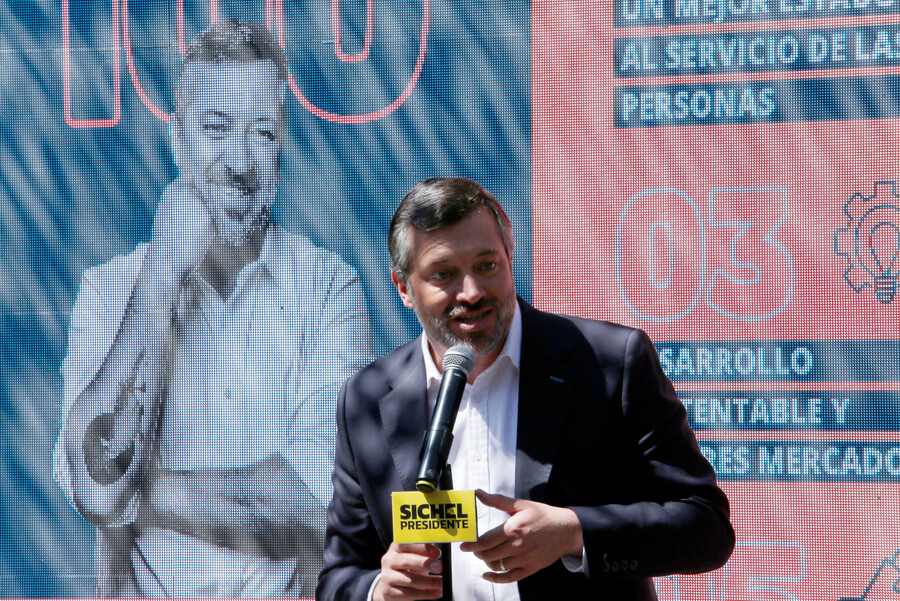 El candidato Sebastián Sichel presenta su programa de Gobierno y las medidas que realizará en sus 100 primeros días de Gobierno, con fecha 15 octubre.